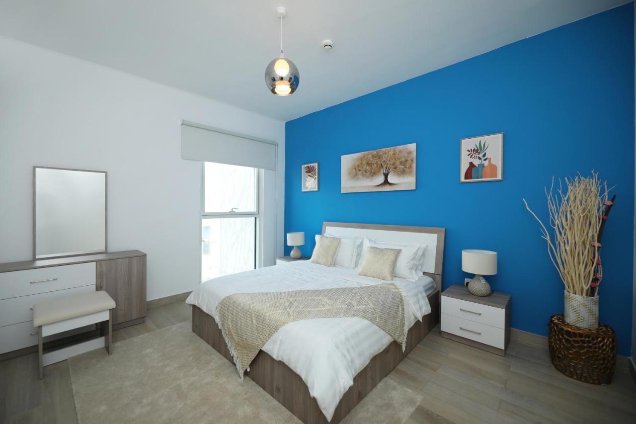 Апартаменти Yas Island - 2 Bedrooms, 2 Toilet With Shared Pool & Parking